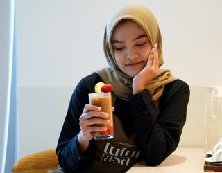 Ketika Rasa Bicara Lewat Secangkir Latte: Kisah Dua Barista Istimewa di Kopi Tutur Rasa