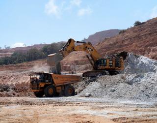 Kinerja MBMA Kuartal III 2025 Tetap Solid di Tengah Tekanan Harga