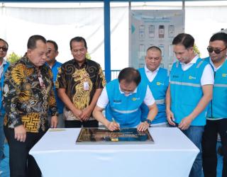 Wujudkan Transisi Energi, PLN Hadirkan SPKLU Center Pertama di Jatim