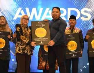 SGN Raih Penghargaan Humas Terbaik Penggerak Ekonomi Koperasi Merah Putih di Surya Award 2025
