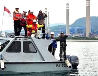 Nataru 2025 : Polres Probolinggo Patroli Laut Amankan Obyek Vital
