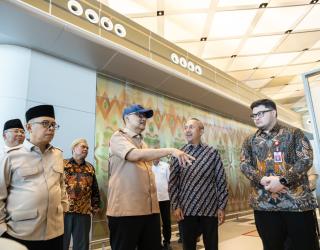 Menhaj Opsi Strategis Bandara Dhoho Kediri layak Angkut Jemaah Haji