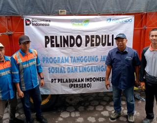 Pelindo Salurkan Bantuan untuk Korban Erupsi Semeru
