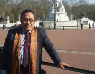 Berhala Ekonomi Makro dan Paradigma 'Otomatis' Bagi Sektor Riil ‎