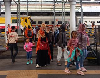 Tiket KA Nataru Daop 8 Surabaya sudah Terjual 41 Persen