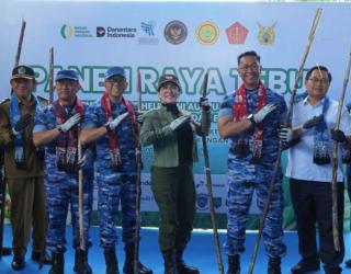 Gelar Tanam Raya Tebu, SGN & TNI AU Dorong Ketahanan Pangan