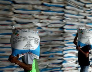Awal 2026, Pupuk Indonesia Salurkan Pupuk Bersubsidi ke Petani Jatim 