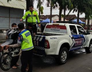 Polres Jember Amankan Kendaraan Roda Dua Tidak Sesuai Spektek