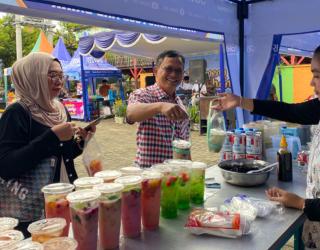 PLN dan Rumah BUMN Pacitan Gelar Bazar Kampoeng Ramadhan Libatkan UMKM Lokal