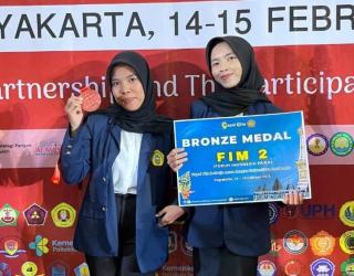 Top !!  Mahasiswa Trunojoyo Madura Borong Medali di Ajang Forum Indonesia 2. Apa Saja .. ‎ ‎