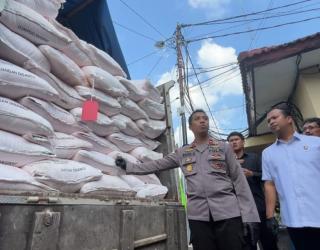 Polres Ngawi Berhasil Amankan 10  Ton Pupuk Bersubsidi Ilegal ‎