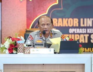Jelang Operasi Ketupat Semeru 2026, Kapolda Jatim Tekankan Sinergi Pengamanan Nyepi dan Idul Fitri