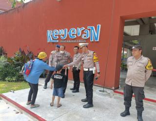 Wisata Pantai Kenjeran Tembus 1.823 orang, Pengamanan Intensif Dilakuka