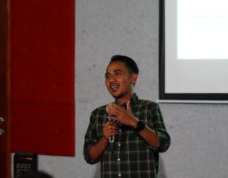 Akademisi Umsura Kritik Kebijakan Kemdiktisaintek Tutup Prodi Nggak Laku