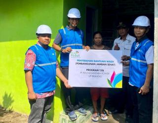 Jelang Hari Lahir Pancasila, PLN NP UP Brantas Bantu Fasilitas Sanitasi Warga Tulungagung