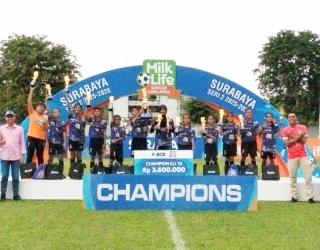 SDN Pacarkeling V/186 B Juara MLSC Surabaya Seri 2 Lewat Adu Penalti