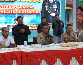 Peredaran Narkotika Jaringan Internasional, Dua WNA Diamankan di Sidoarjo