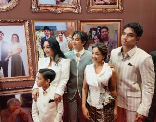 Film 'Jangan Buang Ibu'  Bikin Warga Surabaya Pecah Air Mata