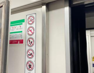Jaga Kenyamanan Penumpang, KAI Daop 8 Surabaya Tegaskan Sanksi bagi Penumpang Merokok di Dalam Kereta
