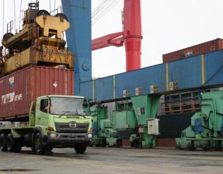 TPK Ternate Catat Arus Peti Kemas 26.105 TEUs, Dukung Kelancaran Logistik Maluku Utara