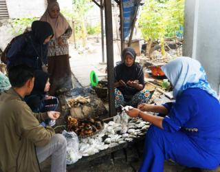 SIG Berdayakan 36 UMKM di Desa Glondonggede - Tuban