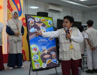 Pelindo, BNN, dan BPBD Kota Surabaya Kenalkan Pelabuhan, Hidup Sehat, & Siaga Bencana Pada Anak Lewat Portground Vol. 1