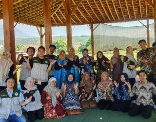 Gandeng Warga Kejapanan, PPK Ormawa Umsida Sukses Gelar Pelatihan BMC