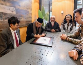 Mantan Wakil Presiden Ma'ruf Amin Puji Kehadiran Pendawa Warung Kopi Halal di Sydney ‎