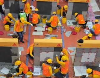 120 Ahli Pasang Keramik Berebut Tiket ke Ajang Internasional di Sika Tiler Competition Jatim