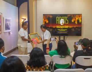 Tour de Java Pemutaran Film ROOTS Seratus Tahun Walter Spies di Bali Karya Michael Schindhelm Berlabuh di Kota Surabaya.
