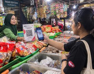 BRI RO Surabaya Hadirkan Fasilitas WiFi untuk Permudah Transaksi QRIS Pasar Keputran