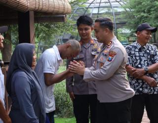 Kapolres Gresik dan Kapolsek Menganti Jumput Warga Hilang di Wilayah Lamongan