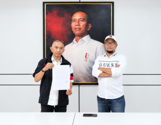 Beredar Foto Bersama Ketua Fraksi PSI. Rudi Gaol  Klaim : Kami Hanya Kopi Darat Saja  ‎