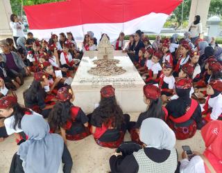 Dari Tari Remo Hingga Indonesia Raya, Meruwat Indonesia Lewat Lintas Generasi  ‎