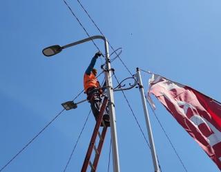 PLN Dukung Pemkab Madiun, Nyalakan 7.549 Lampu PJU di Madiun
