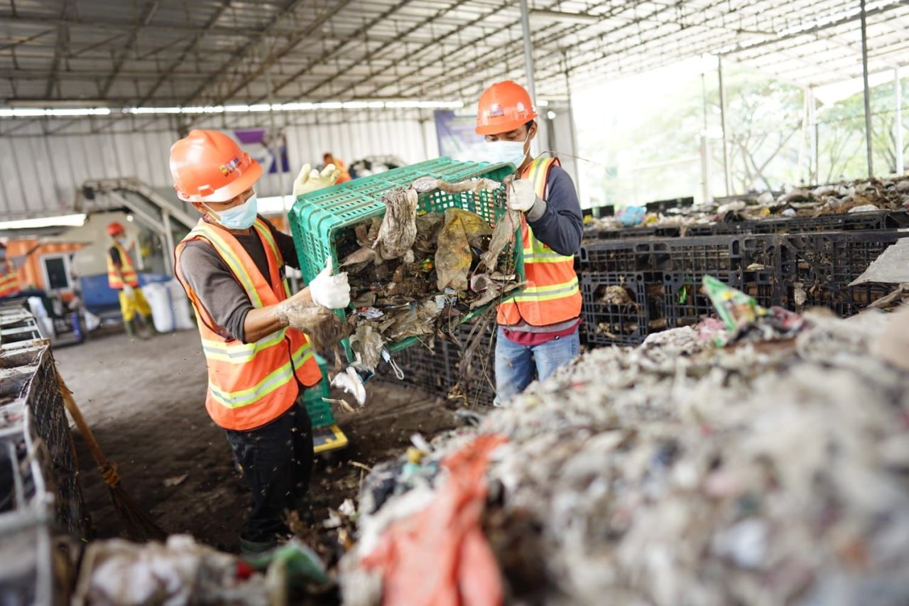 PT PLN (Persero) sukses meningkatkan penggunaan biomassa sebagai substitusi batu bara di 40 Pembangkit Listrik Tenaga Uap (PLTU). (Foto: PLN for Jatimkini.com)