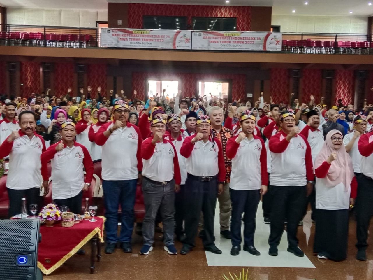 Wakil Gubernur Jawa Timur Emil Elestianto Dardak mengajak Dewan Koperasi Indonesia ( Foto : Pemprov Jatim for Jatimkini.com )