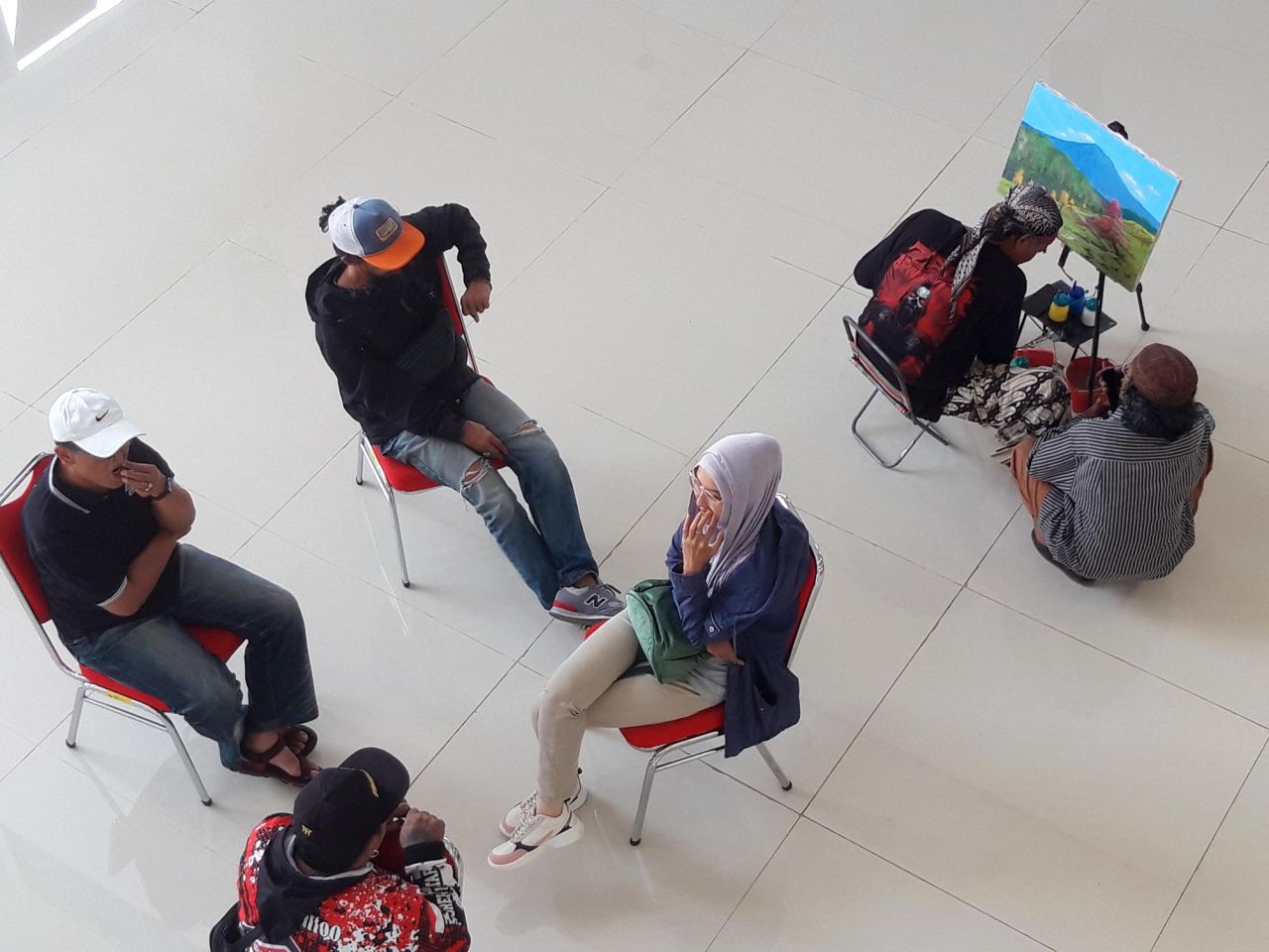 Pelaku ekraf beraktivitas di MCC. Foto : Dok. Jatimkini