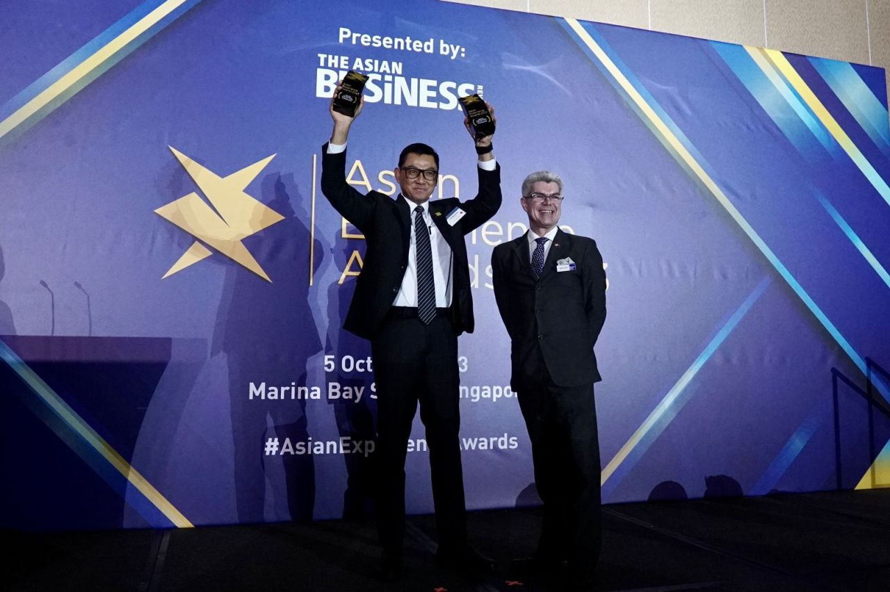 PT PLN (Persero) menjadi perusahaan energi yang mewakili Indonesia dari 16 negara pada ajang Asian Experience Awards 2023.  (Foto: PLN for Jatimkini.com)