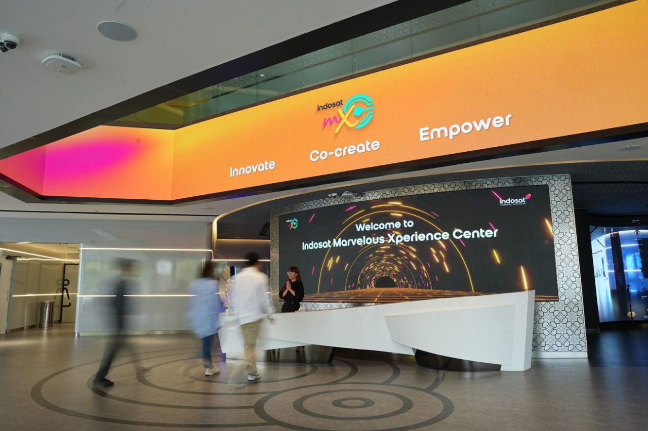 Indosat Ooredoo Hutchison (ISAT) atau IOH kembali mencatatkan kinerja pendapatan sepanjang 9 bulan pertama ini mencapai Rp37,4 triliun ( Foto : Dok. Indosat for Jatimkini.com )