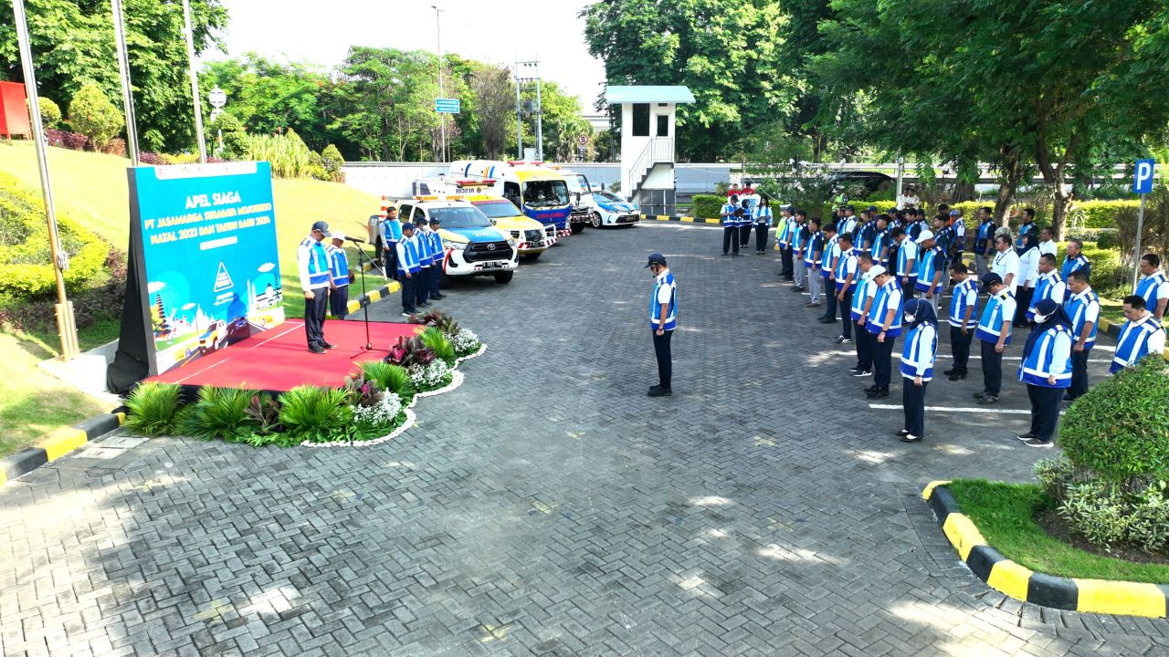 Apel Siaga kesiapan jalan tol Surabaya - Mojokerto menjelang libur Natal dan Tahun Baru. ( Foto :Dok. JSM for Jatimkini.com )