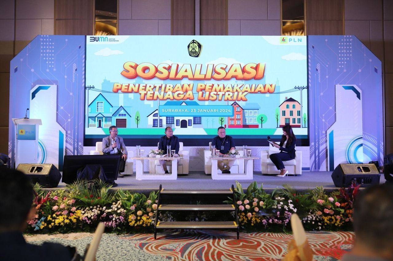PT PLN (Persero) Unit Induk Distribusi (UID) Jawa Timur bersama Dirjen Gatrik Kementrian ESDM menggelar sosialisasi bertajuk Penertiban Pemakaian Tenaga Listrik (P2TL) di Surabaya, Selasa (23/01). (Foto: PLN for Jatimkini.com)
