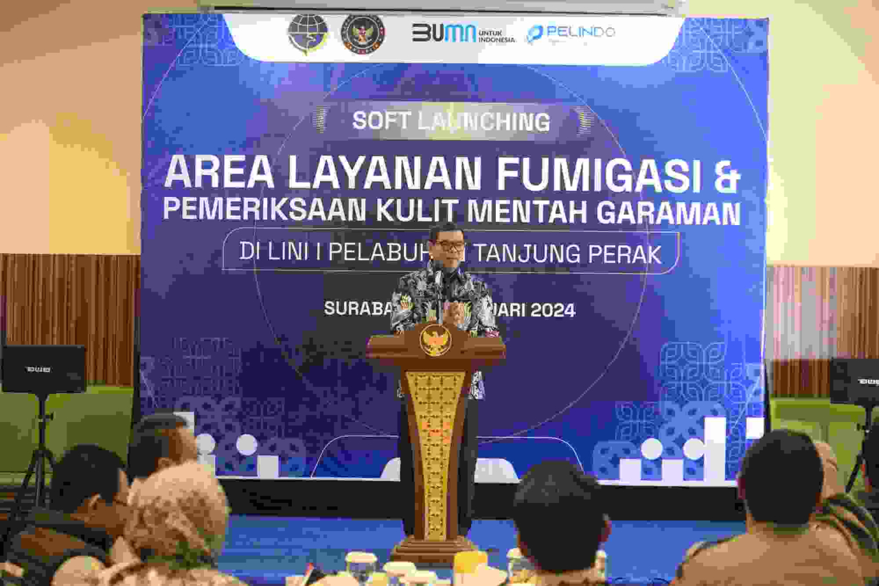 Direktur Utama TTL David P. Sirait saat peluncuran area layanan fumigasi Balai Karantina Jatim di TTL. Foto : TTL for Jatimkini