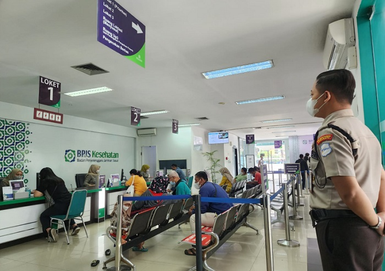 Suasana pelayanan BPJS Kesehatan Surabaya. Foto : BPJS Kesehatan for Jatimkini