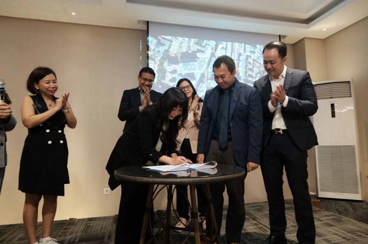 Perwakilan Business Community (Bersama Co) bekerja sama dengan Yayasan Mahar Schutzenberger Indonesia (YMSI) di Kota Malang, Minggu (10/3/2024). Foto: Jatimkini/ist