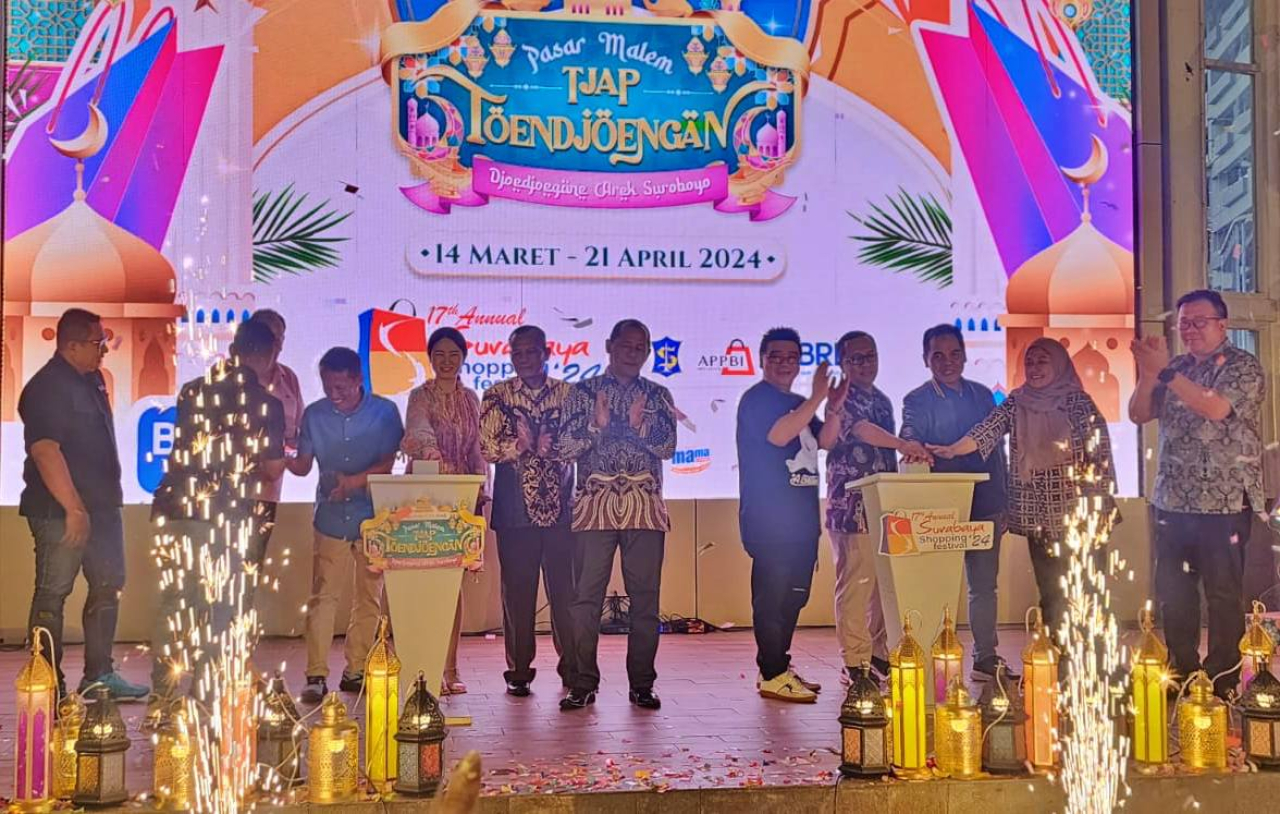 CEO BRI Regional Surabaya Setiyarta bersama dengan berbagai asosiasi di Jatim dalam pembukaan PMTT dan SSF 2024, Kamis (14/3/2024). Foto : Peni Widarti