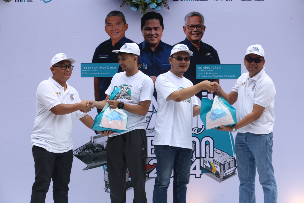 Prosesi pemberangkatan muduk Asik BUMN di PTPN Regional 4. Foto : PTPN I Regional 4