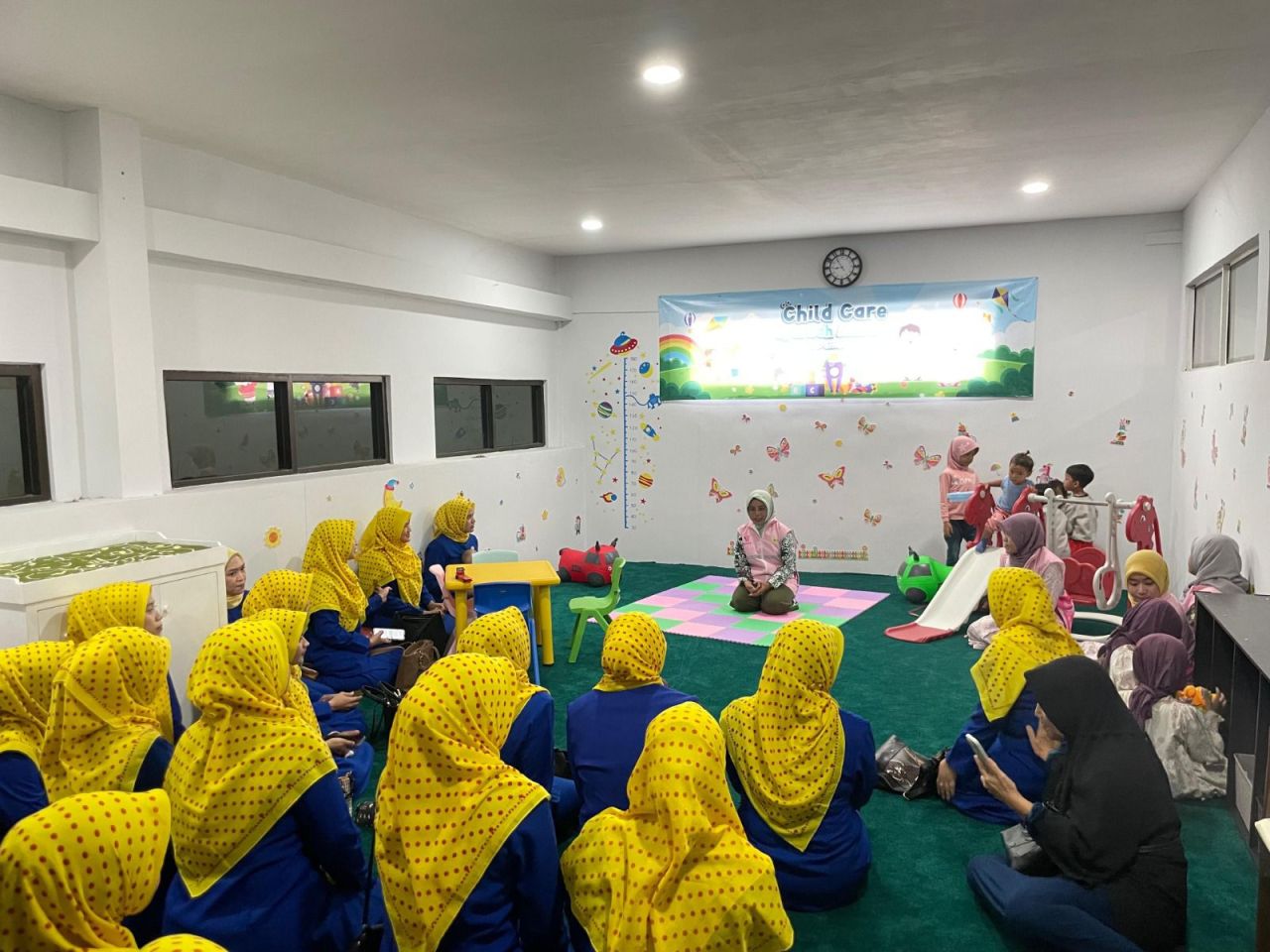 PT PLN (Persero) Unit Pelaksana Pelayanan Pelanggan (UP3) Pamekasan meresmikan ruang child care di lingkungan kantor. (Foto: PLN for Jatimkini)