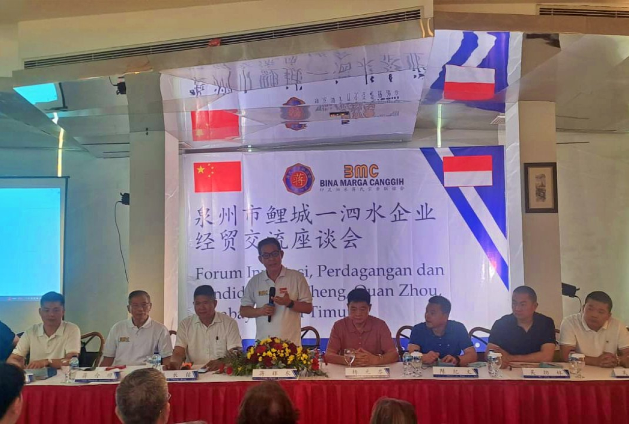 Pertemuan Yayasan BMC dan masyarakat Marga Jiang asal Tiongkok di MM Resto Sidoarjo, Minggu (9/6/2024). Foto : Alvian Yoananta
