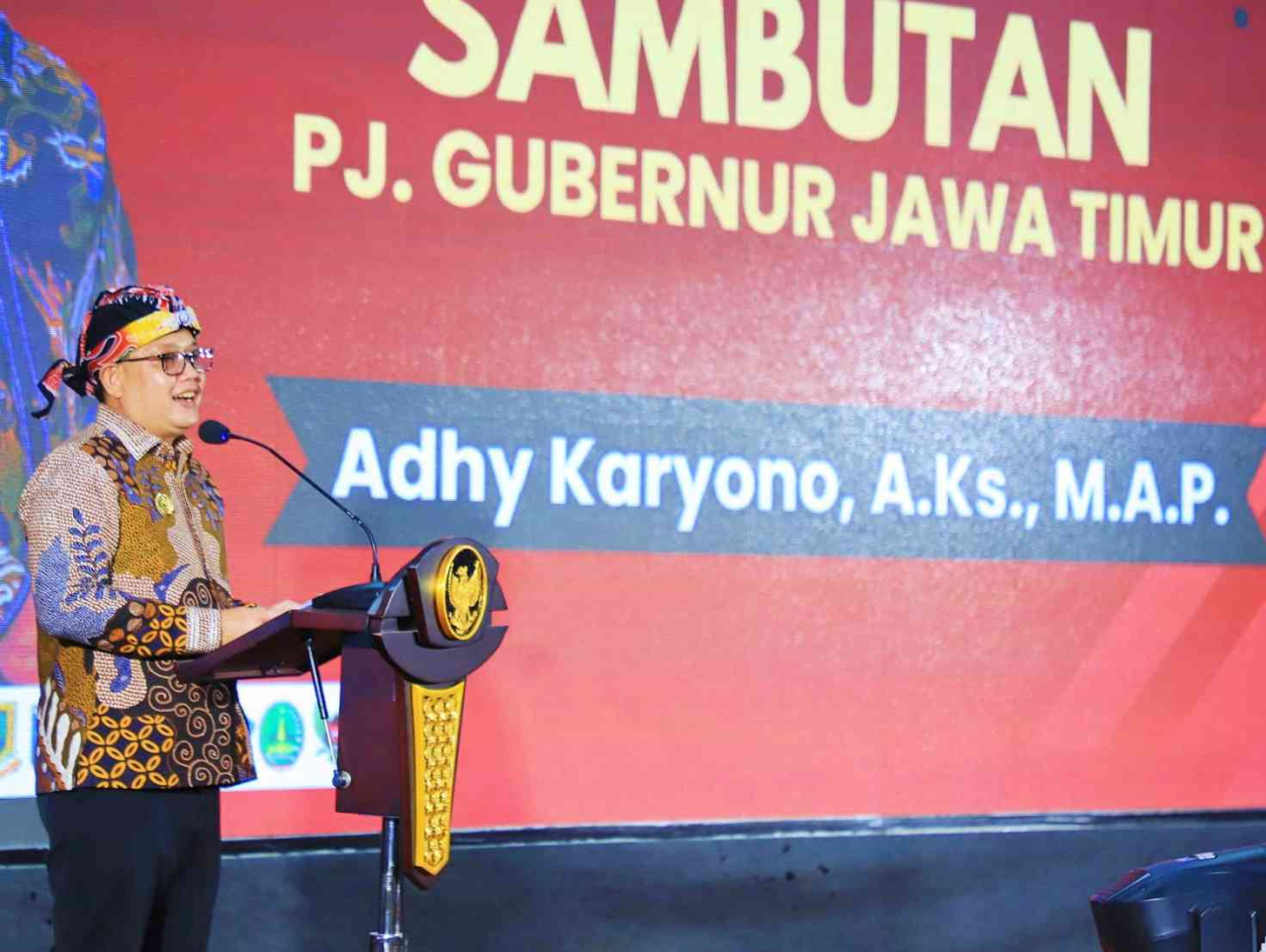Pj Gubernur Jatim Adhy Karyono saat sambutan dalam Rakorwil Apeksi di Blitar. Foto : Pemprov Jatim